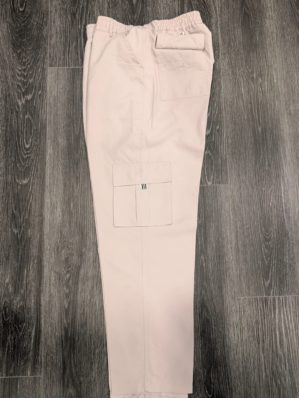 Men's Light Beige Cargo Pants - Casual Utility Style